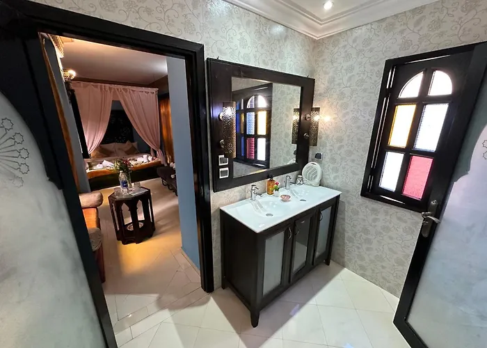 Riad 7 Pierres